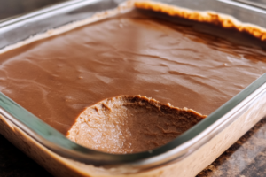 Mousse de Chocolate Simples: Delícia Cremosa com 3 Ingredientes